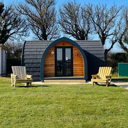 Camping Pods Trevella Holiday Park Crantock Exterior foto